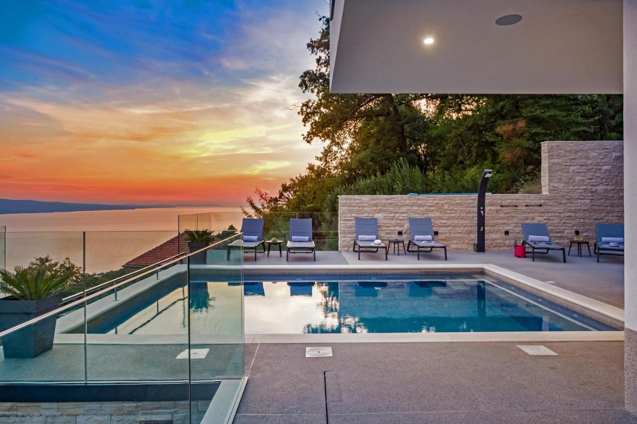 צלינה Villa Dispet With Heated Pool, Jacuzzi, Sauna And Cinema מראה חיצוני תמונה